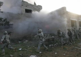 Culmination of Black Arrow 2014 - airborne landing and assault on objects controlled by an adversary - 1