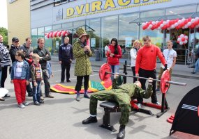 Kariai Tarptautinę Vaikų gynimo ir Tėvo dieną sutiko kartu su klaipėdiečiais - 5