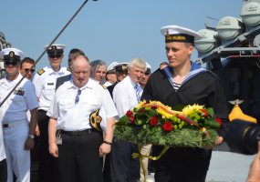 Karinių jūrų pajėgų laivai dalyvavo žuvusiųjų jūroje pagerbimo ceremonijoje - 3