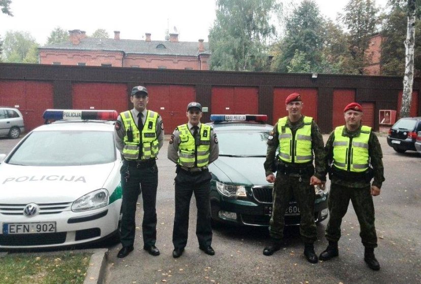 Karo policininkai padeda užtikrinti viešąją tvarką Kaune