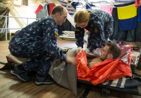 Lietuvos karininko vadovaujami NATO junginio laivai dalyvavo karinėse pratybose Jungtinėje... - 2