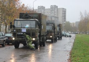 Šiauliuose tris dienas aidėjo šūviai iš karių savanorių ginklų - 5