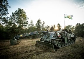 One of the largest multinational exercises this year Iron Sword 2014 will take place in Lithuania - 3