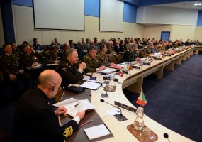 NATO karinio komiteto susitikime Briuselyje pasiektas sutarimas Lietuvai svarbiais saugumo... - 2