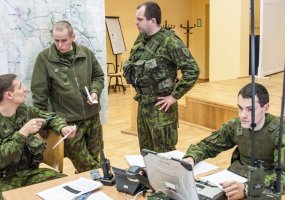 Brigados „Geležinis Vilkas“ kariai treniravosi valdyti karines operacijas - 1