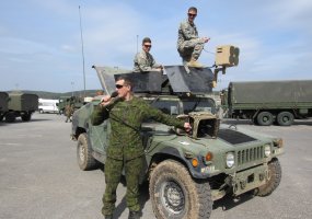 Lietuvos nekinetinių operacijų kariai tarptautinėse pratybose „Kardų susikirtimas 2015“ - 2