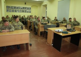 LDK Vytenio bendrosios paramos logistikos batalione vėl lankėsi NATO pajėgų kariai - 5