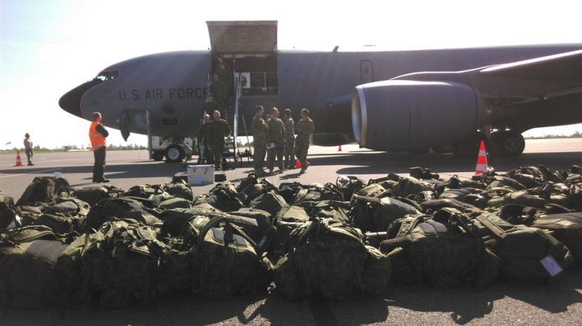 Krašto apsaugos savanorių pajėgų kariai išvyksta į pratybas Jungtinėse Amerikos Valstijose