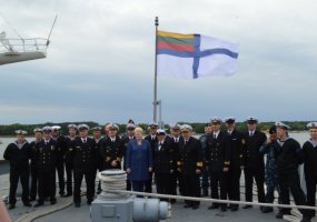 Karinių jūrų pajėgų laivai dalyvavo žuvusiųjų jūroje pagerbimo ceremonijoje - 6