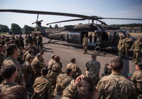Helocasting: Lithuanian and U.S. troops trained "maritime insertion" on Lake Daugai  - 1