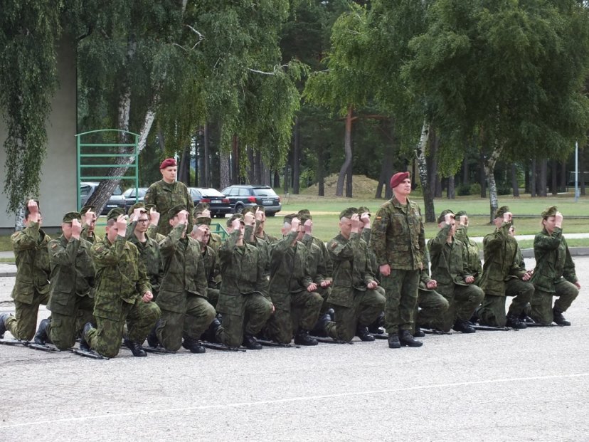 Rukloje iškilmingai prisiekė kariai savanoriai 