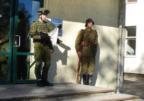 Istorinių kareivinių 80-mečio paminėjimas ir bataliono vyriausiųjų puskarininkių pasikeitimo... - 2