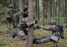 Geriausio Sausumos pajėgų skyriaus varžybose triumfavo Latvijos karių skyrius - 6