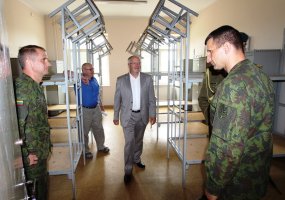 Krašto apsaugos ministras lankėsi Mechanizuotoje pėstininkų brigadoje ,,Geležinis Vilkas - 4