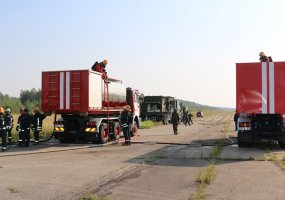 Baigėsi bendros Lietuvos, JAV karių ir civilinių institucijų pratybos „Karaliaus kirtis 2015“... - 6