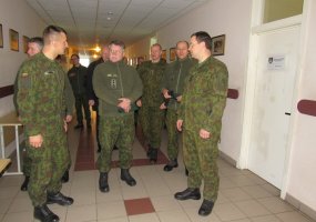 Lietuvos kariuomenės vadas: „Tiek Vaidoto batalione, tiek Mokomajame pulke šauktiniai turės geras... - 2