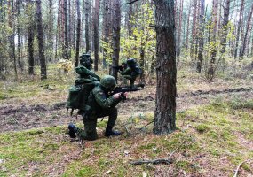Skirtingų padalinių kariai siekia tų pačių tikslų - 4
