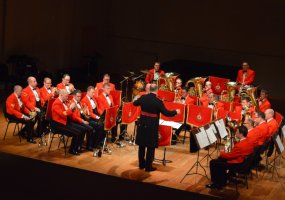 Klaipėdoje skambėjo Jungtinės Karalystės bei Lietuvos Karinių oro pajėgų orkestrų muzika - 1
