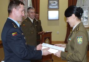 Lietuvos karo akademijoje pažymėjimus gavo jaunesniųjų štabo karininkų kursų klausytojai - 3
