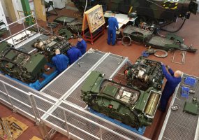 Lithuanian soldiers learn operating PzH2000 howitzers in Germany - 3