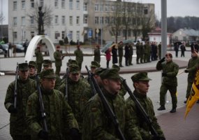 Šalčininkuose prisiekė atkurtos savanorių kuopos kariai - 5