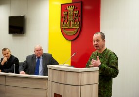 Klaipėdos savivaldybei simboliškai grąžinta miesto valdžia – pratybų „Žaibo kirtis 2016“ aktyvių... - 1