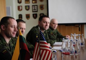 Aptartos Lietuvos kariuomenės Sausumos pajėgų ir JAV Pensilvanijos nacionalinės gvardijos karinio... - 1