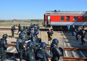 Judėjimo kontrolės centro kariai dalyvavo tarpinstitucinėse pratybose geležinkelio stotyje  - 2