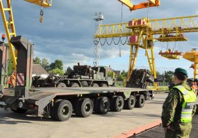 Į Lietuvą atvyko haubicomis PzH2000 ginkluota vokiečių baterija - 2