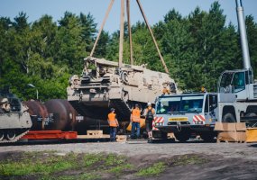 Atvyksta nauja JAV rotacinių pajėgų pamaina - 5