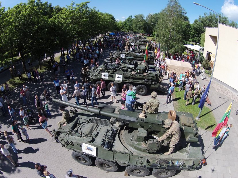Vilkaviškyje ir Panevėžyje praūžė „Dragūnų žygis II“ 