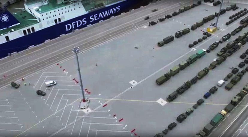 Danish military equipment brought to Lithuania 