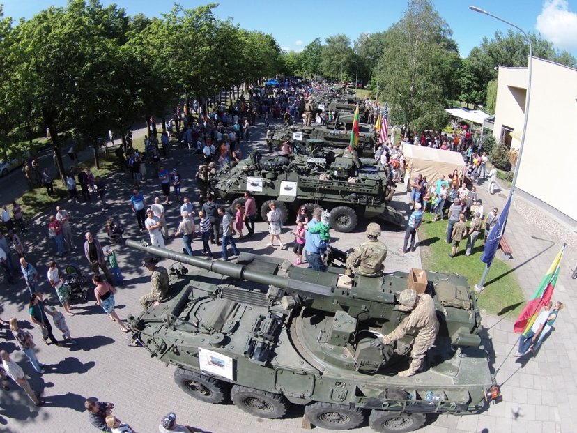 Tęsiasi NATO sąjungininkų perdislokavimo pratybos „Dragoon Ride II“