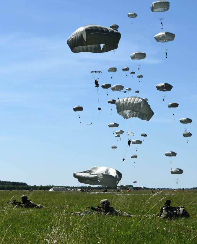 400 paratroopers will jump into Gaižiūnai Training Area