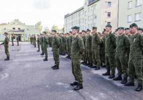 Į Ukrainos karių mokymo misiją išlydėta šeštoji Lietuvos karinių instruktorių pamaina - 3