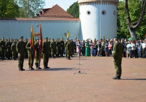 Tauragėje Lietuvai prisiekė beveik 400 nuolatinės privalomosios pradinės karo tarnybos karių - 1