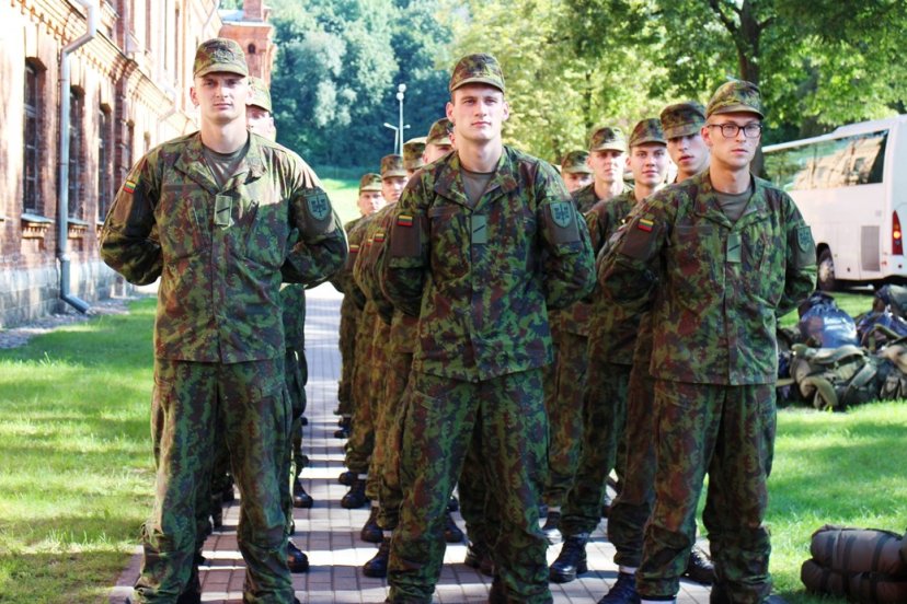 Juozo Vitkaus inžinerijos batalione tarnybą pradeda antroji nuolatinės privalomosios pradinės...