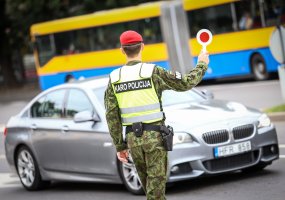 Karo policija rūpinasi vaikų saugumu prie mokyklų - 3