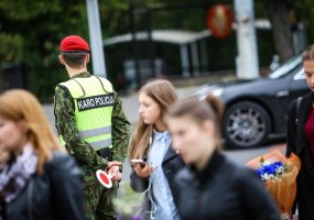 Karo policija rūpinasi vaikų saugumu prie mokyklų - 4