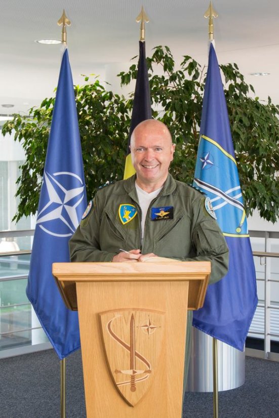 Lietuvoje lankosi NATO Jungtinio oro operacijų centro vadas 