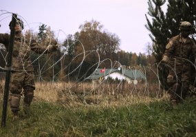 Savanoriai vertinamosiose pratybose treniruojasi kartu su sąjungininkais  - 4