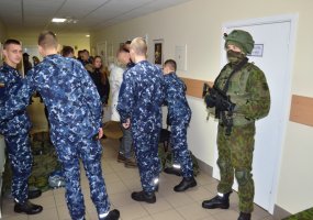 Karinių jūrų pajėgų Logistikos tarnybos Apsaugos kuopoje vyko svečių diena - 4
