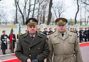 National defence leadership met with Chief of Defence of Ukraine General Viktor Muzhenko in Vilnius  - 4