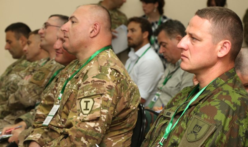 Lietuvos kariai dalyvaus mokymuose „NATO-Gruzija 2016