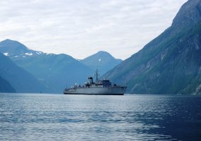 Karinių jūrų pajėgų laivas „Skalvis - 3