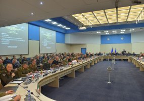 NATO vadovybė ir šalių kariuomenių vadai Briuselyje aptarė aktualius saugumo klausimus - 5