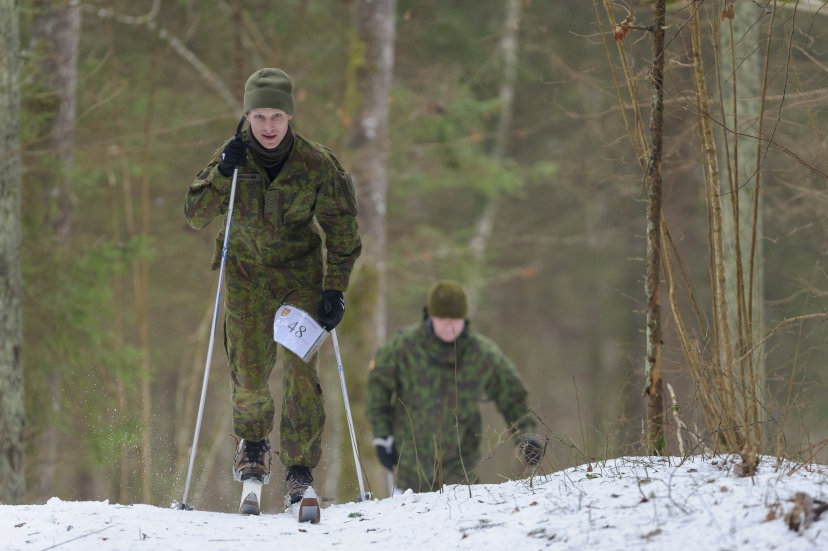 Stipriausi slidininkai Lietuvos kariuomenėje - kariai savanoriai