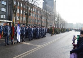 Vasario 16-ąją Lietuvos kariuomenės Klaipėdos įgulos kariai dalyvavo Klaipėdoje vykusiuose... - 3