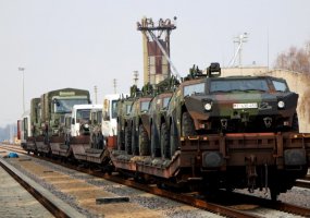 Į Lietuvą iš Vokietijos atgabenama NATO priešakinių pajėgų  bataliono kovinė technika - 1