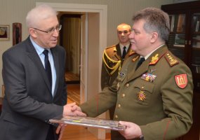 Chief of Defence of Lithuania met with Ambassador and Defence Attaché of Ukraine to the Republic... - 1